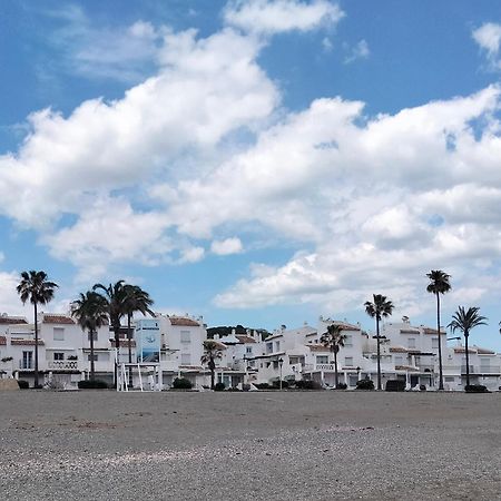 מנילבה Apartamento Primera Linea De Playa מראה חיצוני תמונה