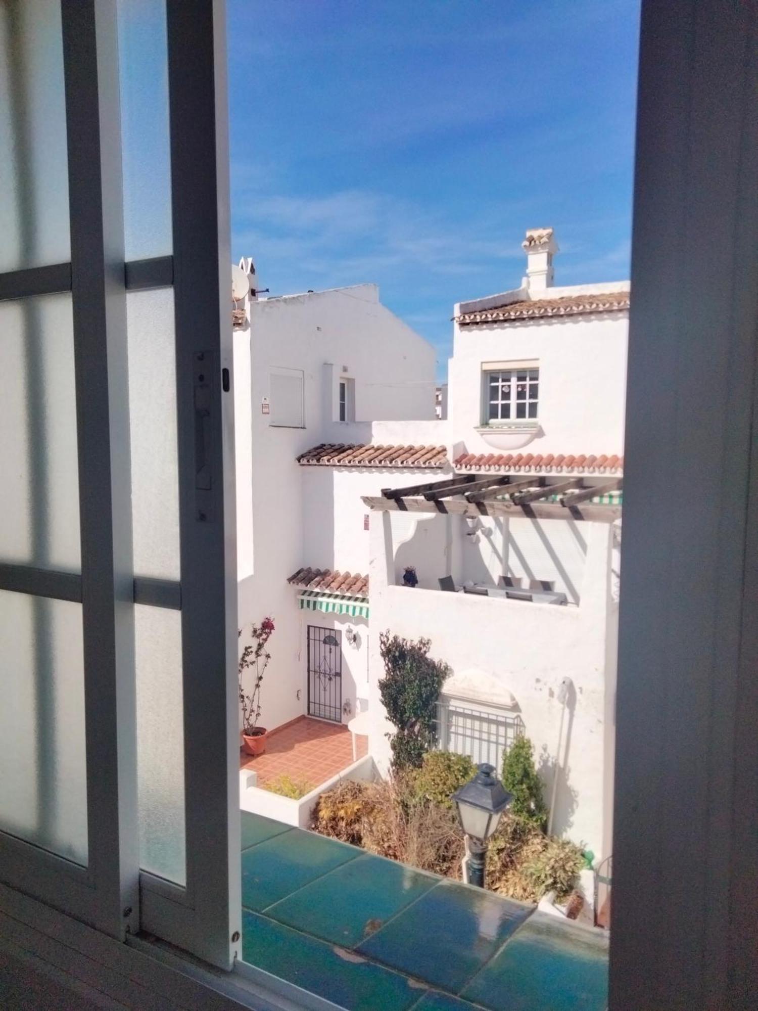 מנילבה Apartamento Primera Linea De Playa מראה חיצוני תמונה