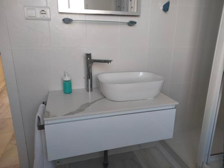מנילבה Apartamento Primera Linea De Playa מראה חיצוני תמונה